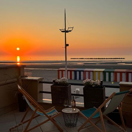 Appartement D'Exception Vue Mer Dunkirk Exterior photo